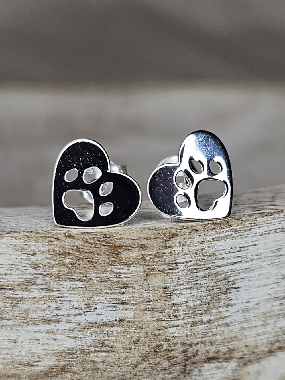 Sterling Silver Heart Paw Print Stud Earrings – 925 Pet Lover Jewelry NWT Cute